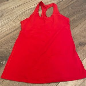 Lululemon CRB tank size 6